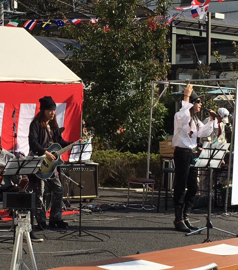 全生園まつり。Shock ´in Band(全生園職員さんを中心としたバンド)に参加して演奏して来ました🎵 ピンクレディ 全生園まつり。Shock ´in Band(全生園職員さんを中心としたバンド)に参加して演奏して来ました🎵 ピンクレディ