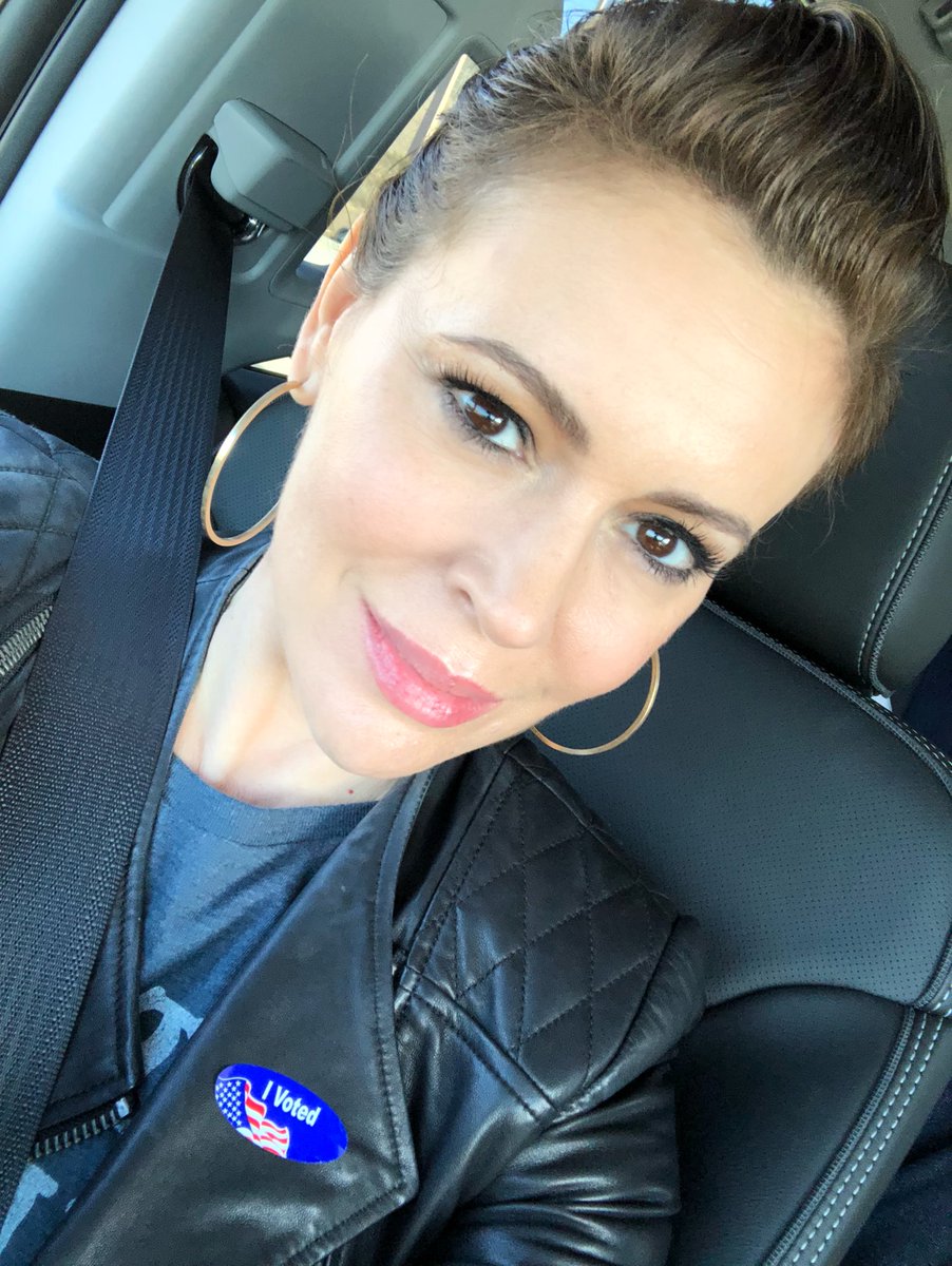 I’ll show you mine if you show me yours. 

Voting is sexy. 

Post your #IVoted sticker selfie on this thread! https://t.co/Fb0E0P9VB0