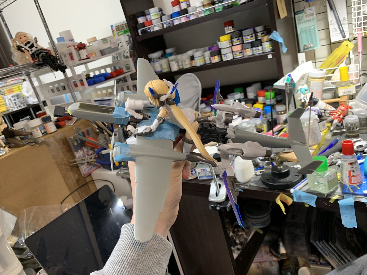 #ACガール合同演習こんな感じ、コックピットの位置が微妙かな飛行機と一体化してる人が多い中、終末のイゼッタみたいなのがし #ACガール合同演習こんな感じ、コックピットの位置が微妙かな飛行機と一体化してる人が多い中、終末のイゼッタみたいなのがし