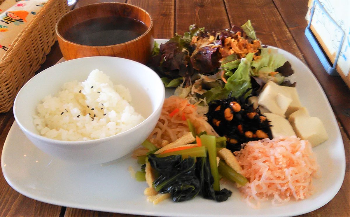 盛りだくさんの一日の始まりは..✨おうちごはん、たまゆらんさんでタップリ野菜のご飯と焼きリンゴパフェでスタート❤めっちゃ 盛りだくさんの一日の始まりは..✨おうちごはん、たまゆらんさんでタップリ野菜のご飯と焼きリンゴパフェでスタート❤めっちゃ