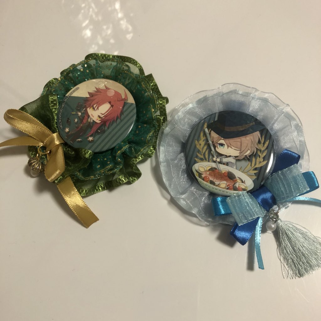 楊とフランチェスカ君イメージのロゼット完成!次はギルとオルロック作るよ♡♡ 楊とフランチェスカ君イメージのロゼット完成!次はギルとオルロック作るよ♡♡
