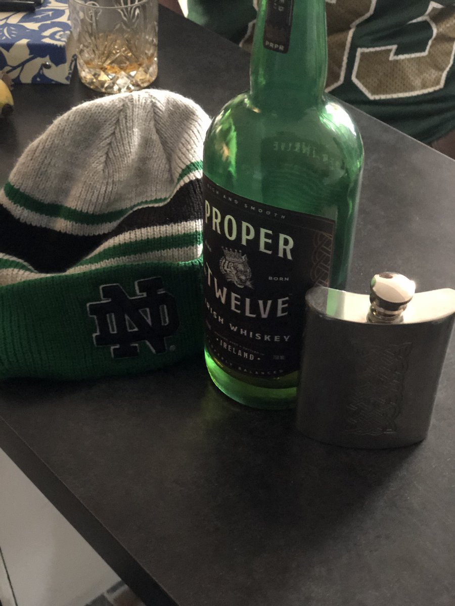 RT @jpitcher31: Proper way to attend an Irish game at Notre Dame stadium @TheNotoriousMMA https://t.co/ie1VEA9Ayo