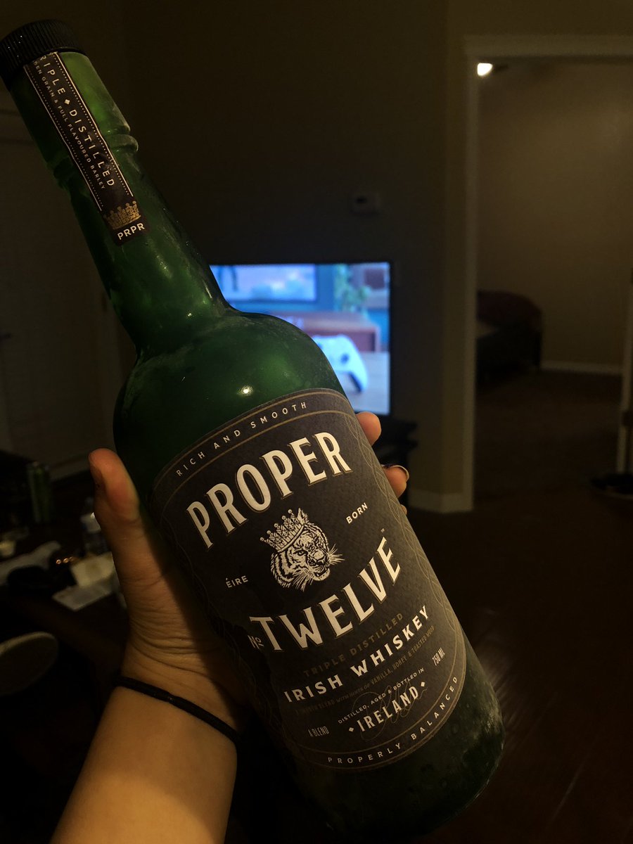 RT @magss_p: Traveled all the way to AZ to find this ???? @TheNotoriousMMA #propertwelve #goodtimes https://t.co/EoixEPlRIr