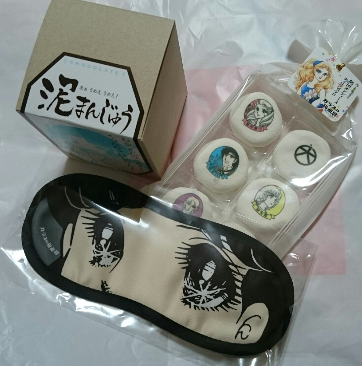 ガラスの仮面展。カラー原画の美しさに感動した👏✨そして欲しかったグッズを購入できて嬉しい🎶これ以外にも買ってる(。-∀- ガラスの仮面展。カラー原画の美しさに感動した👏✨そして欲しかったグッズを購入できて嬉しい🎶これ以外にも買ってる(。-∀-