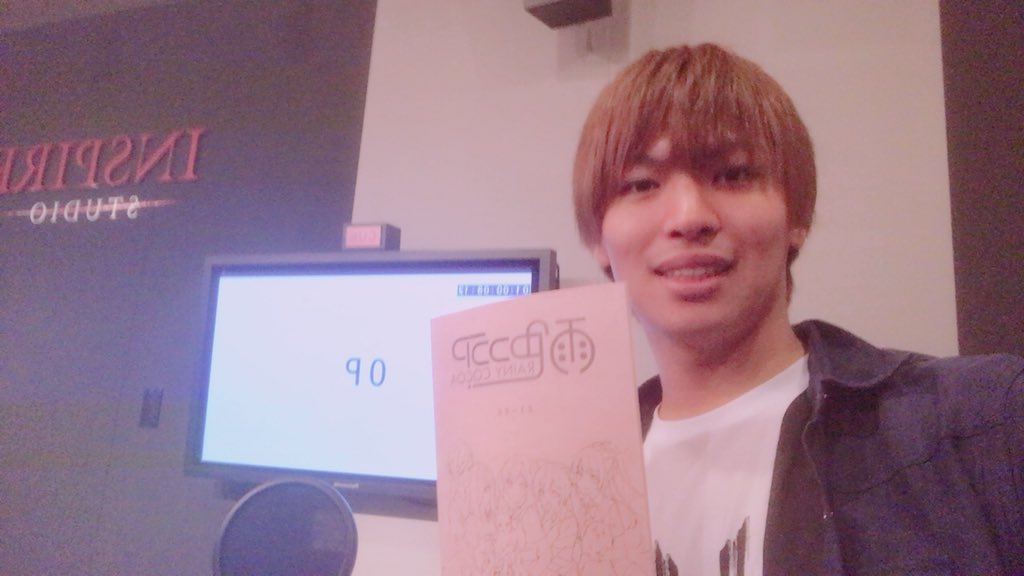 今日はアニメのアフレコ体験をさせて頂きました‼️緊張で口パッサパサw放送日近くなったらまた告知します!!#雨色ココア 今日はアニメのアフレコ体験をさせて頂きました‼️緊張で口パッサパサw放送日近くなったらまた告知します!!#雨色ココア