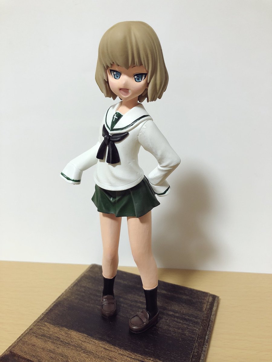 ワンフェスで購入した京都フィギュアさんのカチューシャ大洗制服ver完成しました!ガレキを一から作ったのは初めてでしたが試 ワンフェスで購入した京都フィギュアさんのカチューシャ大洗制服ver完成しました!ガレキを一から作ったのは初めてでしたが試