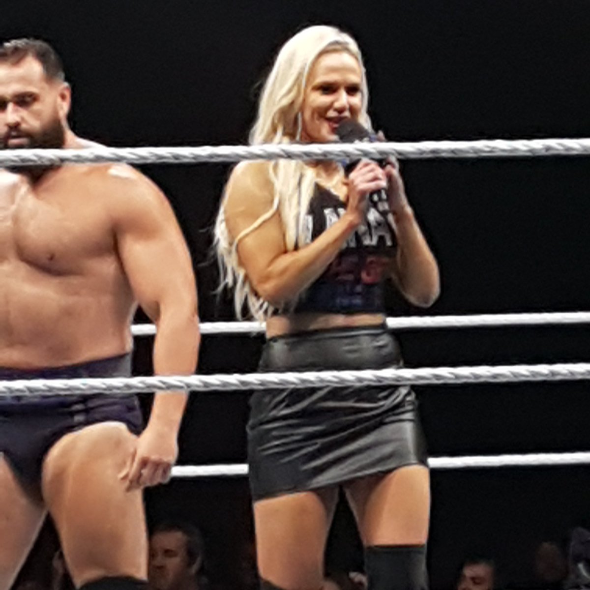RT @kristenleigh25: @LanaWWE Congrats to Rey and @RusevBUL! You looked so pretty! https://t.co/C7Q3Der3L6