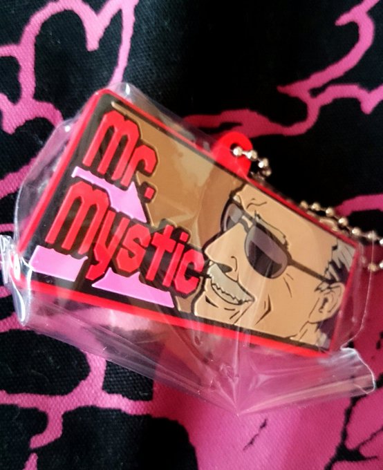 The ReflectionガチャでMr.Mysticこと御大Stan Leeを引き当ててきた昼休みヽ(・∀・)ノ#St The ReflectionガチャでMr.Mysticこと御大Stan Leeを引き当ててきた昼休みヽ(・∀・)ノ#St