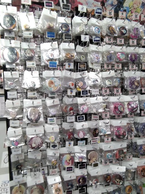 🌟コーナー紹介🌟入口の階段降りまして右手すぐの棚には「スカーレッドライダーゼクス」「嘘月シャングリラ」「リュシオルの姫」 🌟コーナー紹介🌟入口の階段降りまして右手すぐの棚には「スカーレッドライダーゼクス」「嘘月シャングリラ」「リュシオルの姫」