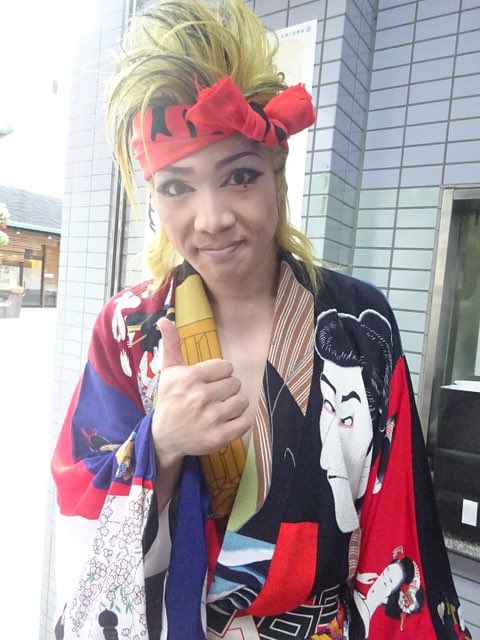 劇団美山、座長からのお願い🤲本日11月18日のラストショー“ちるらん”写真のSNSやブログアップはご遠慮くださいとのこと 劇団美山、座長からのお願い🤲本日11月18日のラストショー“ちるらん”写真のSNSやブログアップはご遠慮くださいとのこと