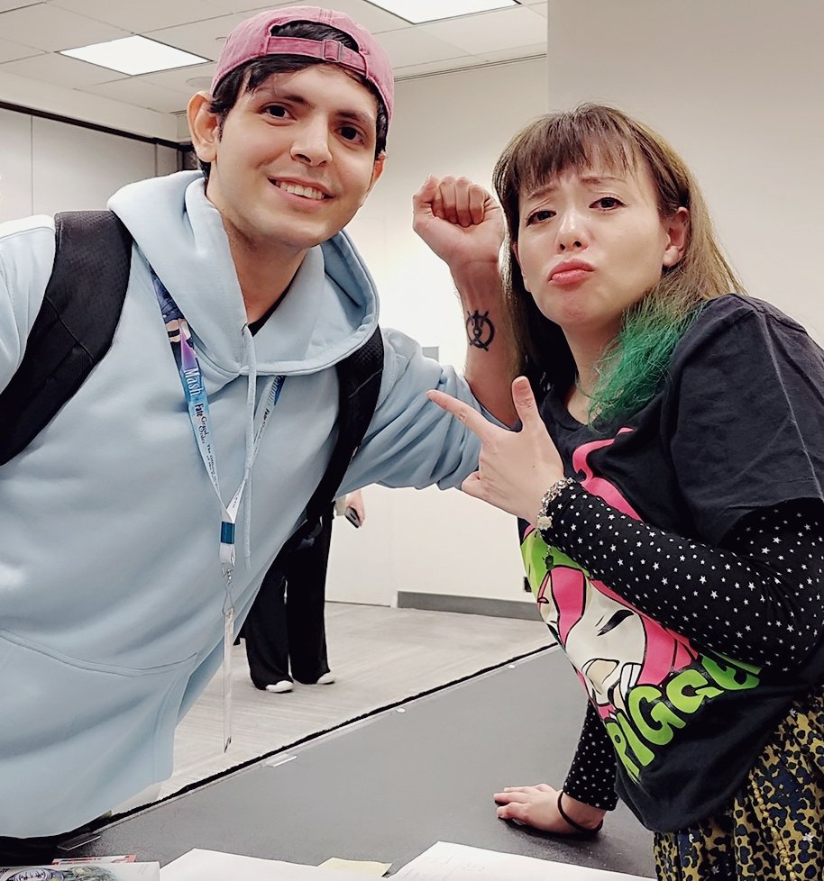 #AnimeNYC にてコヤマさんのライブドローイング&質疑応答、サイン会、すべて無事に終わりました‼️これにて #AnimeNYC にてコヤマさんのライブドローイング&質疑応答、サイン会、すべて無事に終わりました‼️これにて