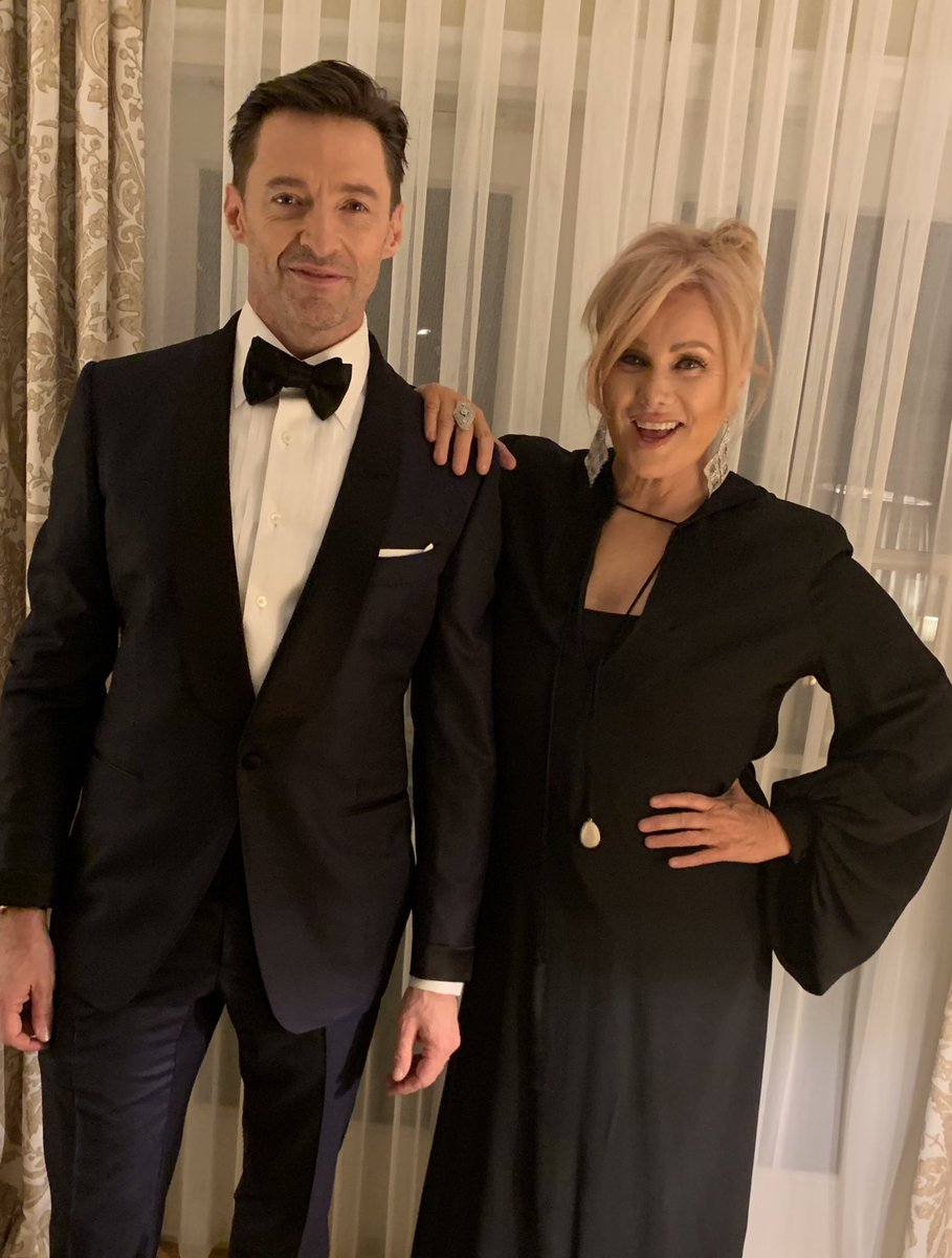 Off to the Governors Ball with my beautiful @Deborra_lee Styled by Michael Fisher #mydebs @TheFrontRunner https://t.co/e9ZaAHNmeV