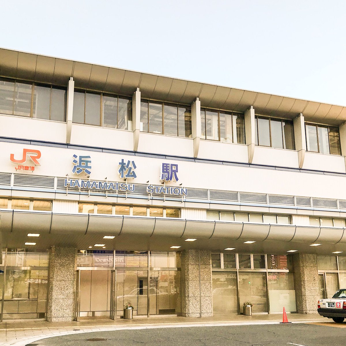 12月開催、さいたま国際マラソンの取材のため、片道1時間半、滞在時間3時間の浜松出張。うなぎも餃子も食べることなくトンボ 12月開催、さいたま国際マラソンの取材のため、片道1時間半、滞在時間3時間の浜松出張。うなぎも餃子も食べることなくトンボ