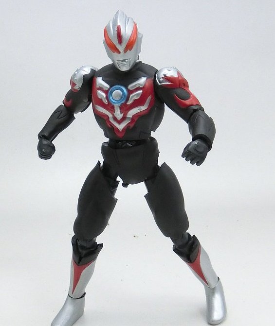 マジンボーンのプラモの素体を使えば簡単にソフビを可動化出来るんだそしてマジンボーン本編も見て マジンボーンのプラモの素体を使えば簡単にソフビを可動化出来るんだそしてマジンボーン本編も見て