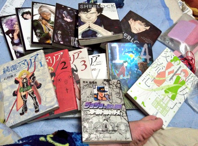 そういえば昨日ブックオフで買った漫画ツイートしてなかった。噂のSHERLOCKのコミカライズとかあったんだーってパラ見し そういえば昨日ブックオフで買った漫画ツイートしてなかった。噂のSHERLOCKのコミカライズとかあったんだーってパラ見し