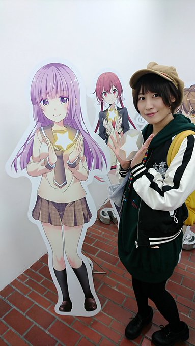 先日 #きらら展 まるちゃんと行ってきたよ!書き下ろしのイラストと漫画で、きらっきらな素敵な空間でした…!双葉だったら☆ 先日 #きらら展 まるちゃんと行ってきたよ!書き下ろしのイラストと漫画で、きらっきらな素敵な空間でした…!双葉だったら☆