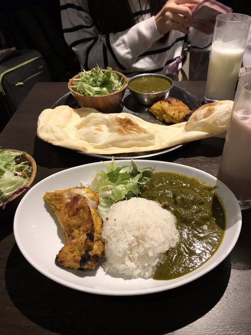 ももくりさんとカレー食べていたところに怒涛のTL ももくりさんとカレー食べていたところに怒涛のTL