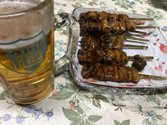 トリアエズナマ🍺と焼き鳥投入しまーすw#宴#たくのみ トリアエズナマ🍺と焼き鳥投入しまーすw#宴#たくのみ