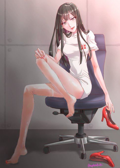 メディックの制服、透子さんも雪ちゃん的着こなしのすすめ透子さんの着こなしが正しいのであれば、雪ちゃんはあえての美脚だしと メディックの制服、透子さんも雪ちゃん的着こなしのすすめ透子さんの着こなしが正しいのであれば、雪ちゃんはあえての美脚だしと
