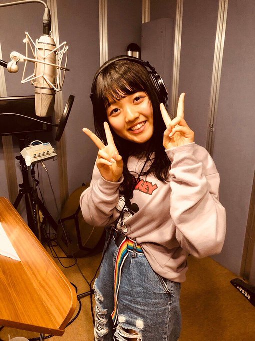 昨日3曲目のレコーディングやってん!!んーやっぱり歌うん楽しい😂はやく新曲のお披露目したい!!!!楽しみに待っててくださ 昨日3曲目のレコーディングやってん!!んーやっぱり歌うん楽しい😂はやく新曲のお披露目したい!!!!楽しみに待っててくださ