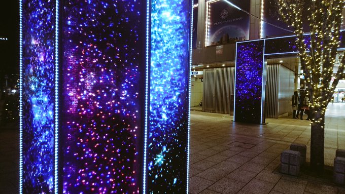 有楽町(LUMINE出たところ)がすっごい綺麗、、、!(*´∀`来週、あまんちゅのイベントに参加される方はもれなくこの景 有楽町(LUMINE出たところ)がすっごい綺麗、、、!(*´∀`来週、あまんちゅのイベントに参加される方はもれなくこの景