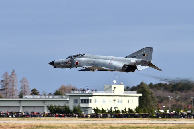 #PhantomFriday大勢のギャラリーを前にローパス!#百里基地 #百里基地航空祭 #F4EJ改 #F4 #Pha #PhantomFriday大勢のギャラリーを前にローパス!#百里基地 #百里基地航空祭 #F4EJ改 #F4 #Pha