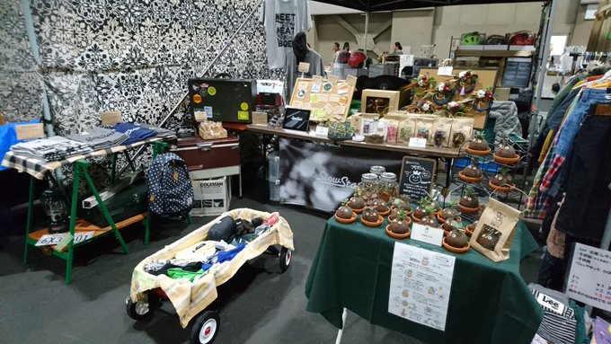 今日はポートメッセなごやにて#フィールドスタイル2018 の2号館 #slowstart さんのブースにお邪魔しています 今日はポートメッセなごやにて#フィールドスタイル2018 の2号館 #slowstart さんのブースにお邪魔しています
