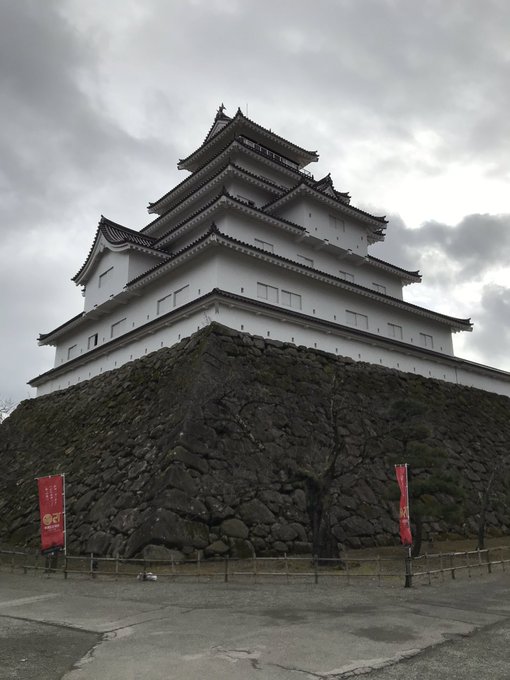 ノラととイベント前に鶴ヶ城を見学しておやつに天ぷらまんじゅう ノラととイベント前に鶴ヶ城を見学しておやつに天ぷらまんじゅう