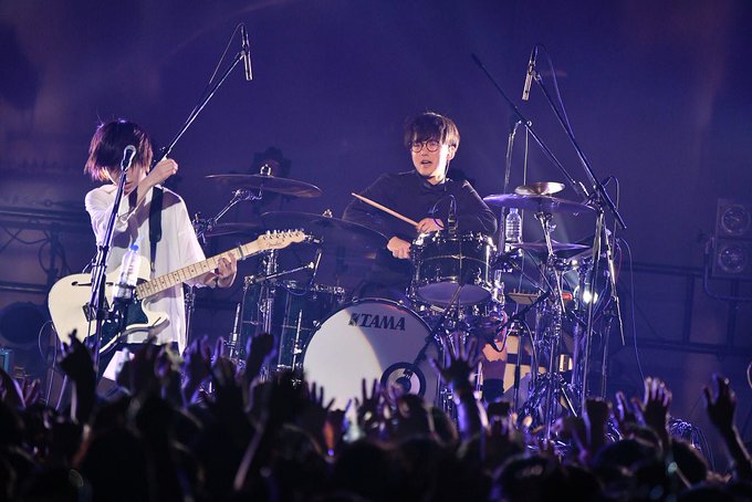 【#秘密にしといて ツアー東京公演写真③】エモエモなミドルショットたち!躍動感すご山Photo by MAKIKO TA 【#秘密にしといて ツアー東京公演写真③】エモエモなミドルショットたち!躍動感すご山Photo by MAKIKO TA