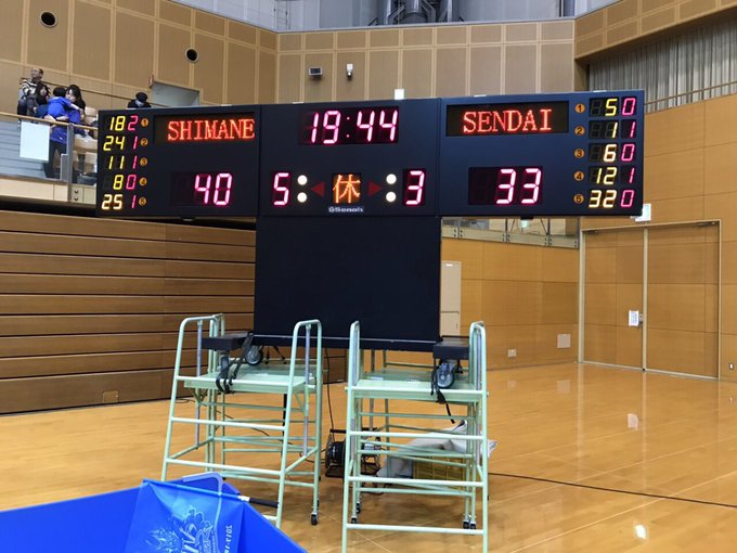 2018-19シーズン第11節GAME1第2Q 前半終了仙台33- 40島根オフィシャルタイムアウト明けに泉がスティール 2018-19シーズン第11節GAME1第2Q 前半終了仙台33- 40島根オフィシャルタイムアウト明けに泉がスティール