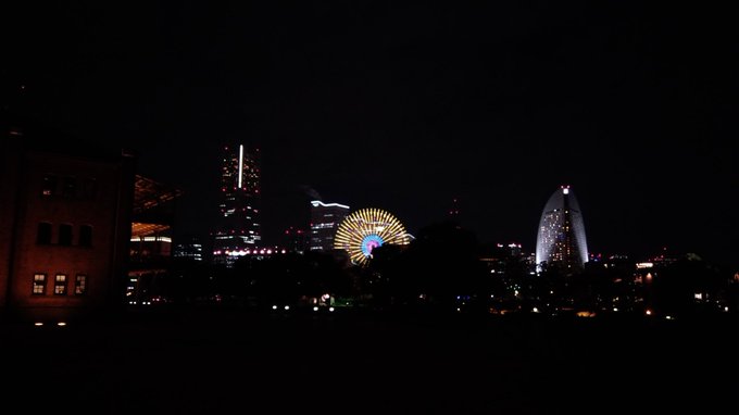 一見、オシャレ夜景に見えますが…エイサイハラマスコイ踊り発祥の地です。#ポプテピピック 一見、オシャレ夜景に見えますが…エイサイハラマスコイ踊り発祥の地です。#ポプテピピック