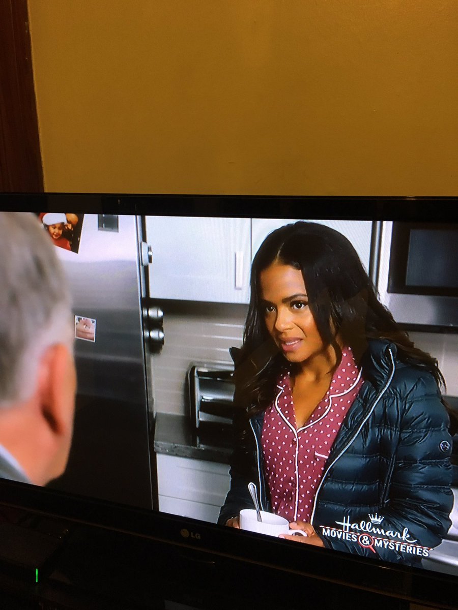 RT @isaacfromCT: @ChristinaMilian @hallmarkmovie Whoohoo! I love seeing you! #MemoriesOfChristmas https://t.co/2rjpu0voya