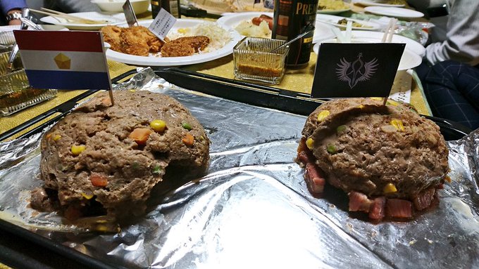美味しい銀英伝の続き。①要塞対要塞ミートローフ(12個のベーコン付き)チーズをかけて「ファイエル」「ファイヤー」と叫びバ 美味しい銀英伝の続き。①要塞対要塞ミートローフ(12個のベーコン付き)チーズをかけて「ファイエル」「ファイヤー」と叫びバ