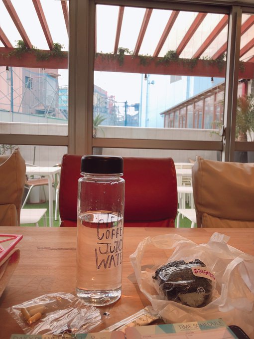 working hard...これからまたお仕事繋がりのパーティー?なんていうんだ?交流会??ワイワイ楽しく繋がれ広がれ working hard...これからまたお仕事繋がりのパーティー?なんていうんだ?交流会??ワイワイ楽しく繋がれ広がれ