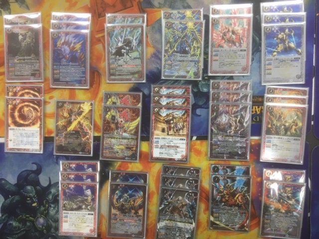 『バトルスピリッツ』4連勝優勝デッキです。18人大会 次回大会は12/17 13:00スタートです。また15:00からバ 『バトルスピリッツ』4連勝優勝デッキです。18人大会 次回大会は12/17 13:00スタートです。また15:00からバ