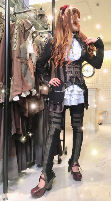 皆様こんにちは(*^^*)ローゼンの新作でコーディネートしてみました✨ジャケット+ブラウス+パンツに、ポケット付きコルセ 皆様こんにちは(*^^*)ローゼンの新作でコーディネートしてみました✨ジャケット+ブラウス+パンツに、ポケット付きコルセ