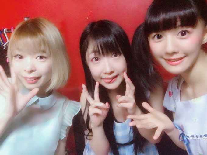 「ウラハラheart/Nyan7」コラボ!ちづるん(中央)誉あうさん(右)二人ともピッチ感良くて歌いやすかった〜ありがと 「ウラハラheart/Nyan7」コラボ!ちづるん(中央)誉あうさん(右)二人ともピッチ感良くて歌いやすかった〜ありがと