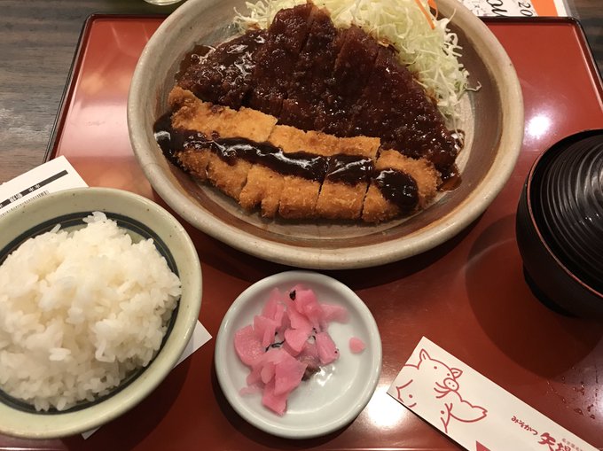 とんかつDJになった とんかつDJになった