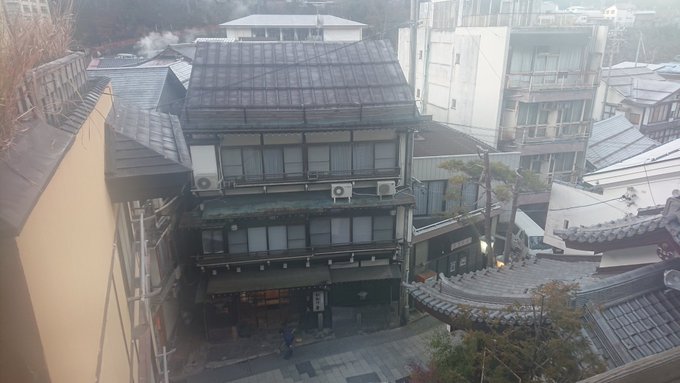 渋温泉・金具屋さんからおはようございます。朝食の前にまずはあの浪漫風呂に入ってまいります。 #このはな綺譚 渋温泉・金具屋さんからおはようございます。朝食の前にまずはあの浪漫風呂に入ってまいります。 #このはな綺譚