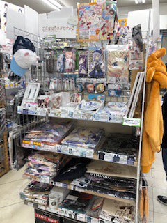 【名古屋3F】2F「Goost」で開催中の「ドキドキ★ビジュアル★展覧会 2018秋」のあとは3Fへ! #きんいろモザイ 【名古屋3F】2F「Goost」で開催中の「ドキドキ★ビジュアル★展覧会 2018秋」のあとは3Fへ! #きんいろモザイ