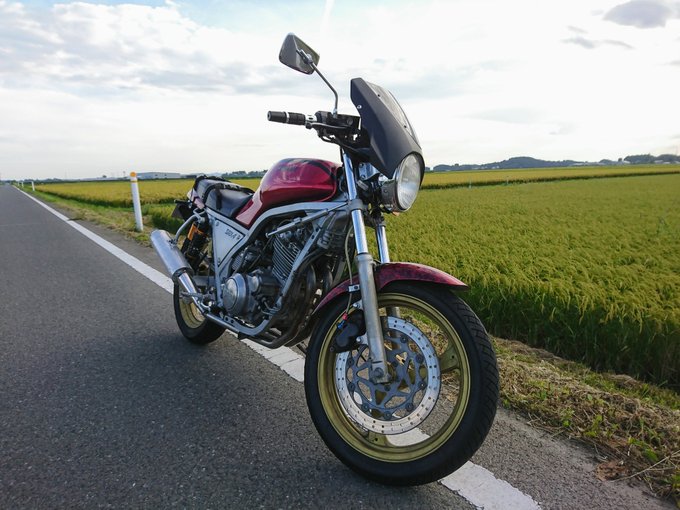 ノーマルに戻したった(-。-)y-゜゜゜ノーマルも素敵だ(///∇///)#YAMAHAが美しい #YAMAHA #SR ノーマルに戻したった(-。-)y-゜゜゜ノーマルも素敵だ(///∇///)#YAMAHAが美しい #YAMAHA #SR