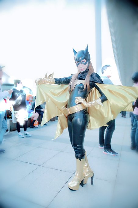 東京コミコンお疲れ様でした!2日バットガール(DCcomics美少女シリーズ)3日ニンジャバットマンで参加しました!🦇写 東京コミコンお疲れ様でした!2日バットガール(DCcomics美少女シリーズ)3日ニンジャバットマンで参加しました!🦇写