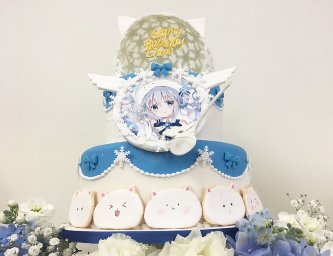 本日12月4日はチマメ隊の一員で、ラビットハウスで働くしっかり者の一人娘、チノのお誕生日です♪今年は雪の結晶とたくさんの 本日12月4日はチマメ隊の一員で、ラビットハウスで働くしっかり者の一人娘、チノのお誕生日です♪今年は雪の結晶とたくさんの