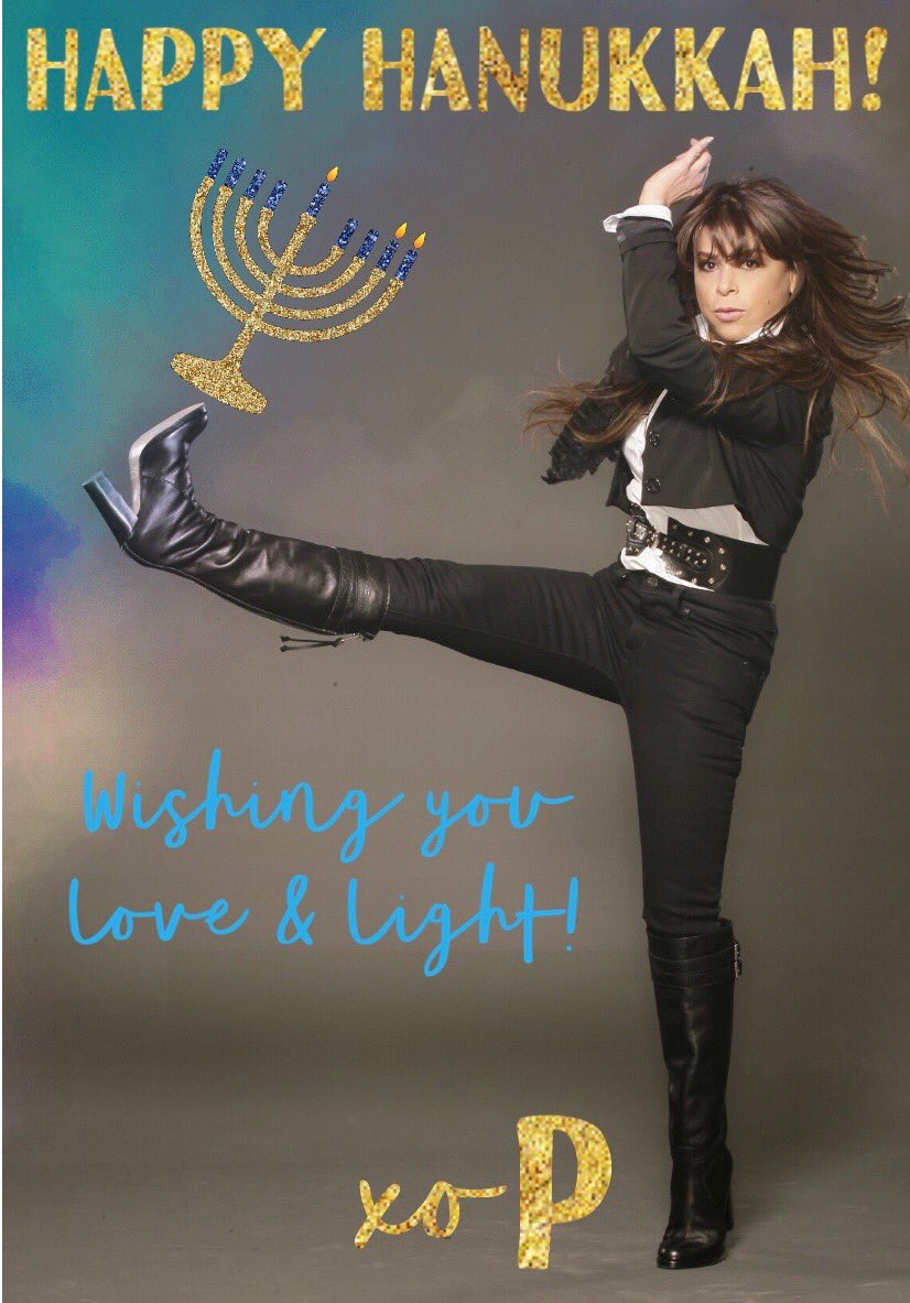 Happy Hanukkah!! Wishing you all lots of LOVE, laughter, and hearts full of gratitude. ✨ xoP https://t.co/6fB7rv22Hv