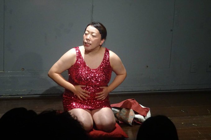 座りびと。急遽開催したにも関わらず沢山のお客様に来て頂き誠に有難うございました🙇🏻🙇🏻🙇🏻するってえとたまにはこんな感じ 座りびと。急遽開催したにも関わらず沢山のお客様に来て頂き誠に有難うございました🙇🏻🙇🏻🙇🏻するってえとたまにはこんな感じ
