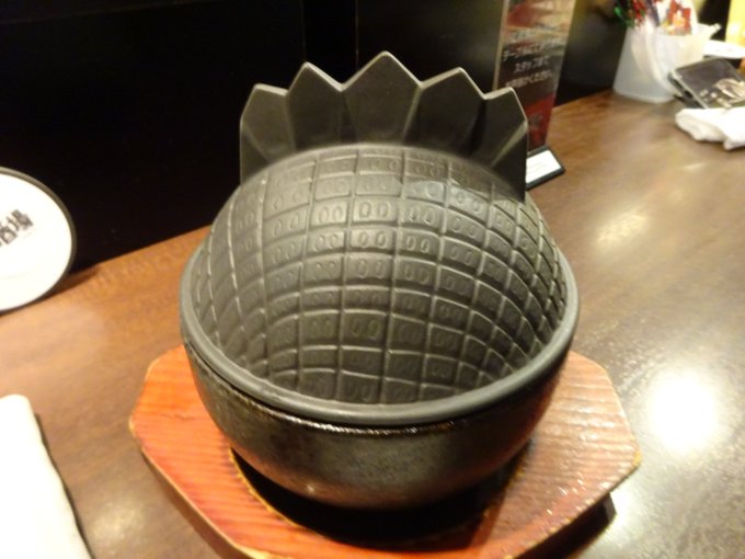 今日から始まった川崎某酒場の新メニュー、「スカイドンの炎のチーズダッカルビ」を堪能。これは旨い。自身のレギュラーメニュー 今日から始まった川崎某酒場の新メニュー、「スカイドンの炎のチーズダッカルビ」を堪能。これは旨い。自身のレギュラーメニュー