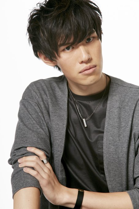 その名に恥じないように、皆さんが愛されてきたトールというキャラクターを誠心誠意、体現していきたいと思います。応援の程、宜 その名に恥じないように、皆さんが愛されてきたトールというキャラクターを誠心誠意、体現していきたいと思います。応援の程、宜