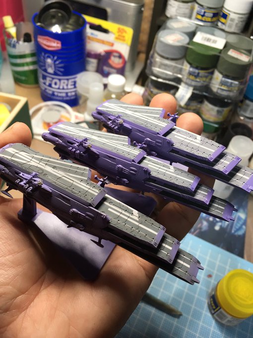 ランベア3姉妹完成です。 w星巡るダロルド2隻バーガー艦の迷彩はこれから+2199七色版追加。余ったガルンドをノイバルグ ランベア3姉妹完成です。 w星巡るダロルド2隻バーガー艦の迷彩はこれから+2199七色版追加。余ったガルンドをノイバルグ