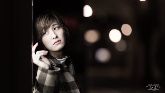 忘年会後、参加してくれていたまぃなさんとストリートスナップさせてもらいました。小顔でスタイル良く、影の似合う雰囲気のある 忘年会後、参加してくれていたまぃなさんとストリートスナップさせてもらいました。小顔でスタイル良く、影の似合う雰囲気のある