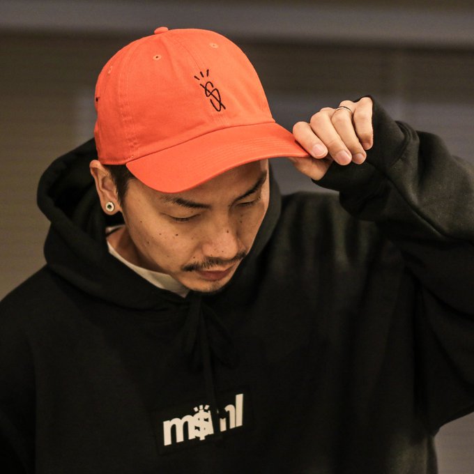 【MSML】DAD CAP (ORANGE) 氏手描きデザインの$ロゴが存在感を放つ定番CAP。オレンジカラーはモノトー 【MSML】DAD CAP (ORANGE) 氏手描きデザインの$ロゴが存在感を放つ定番CAP。オレンジカラーはモノトー